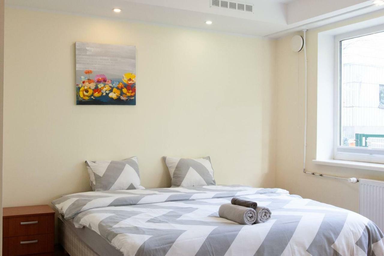 Sunny Studio With Parking, Self-Check-In & Wi-Fi Tallinn Ngoại thất bức ảnh